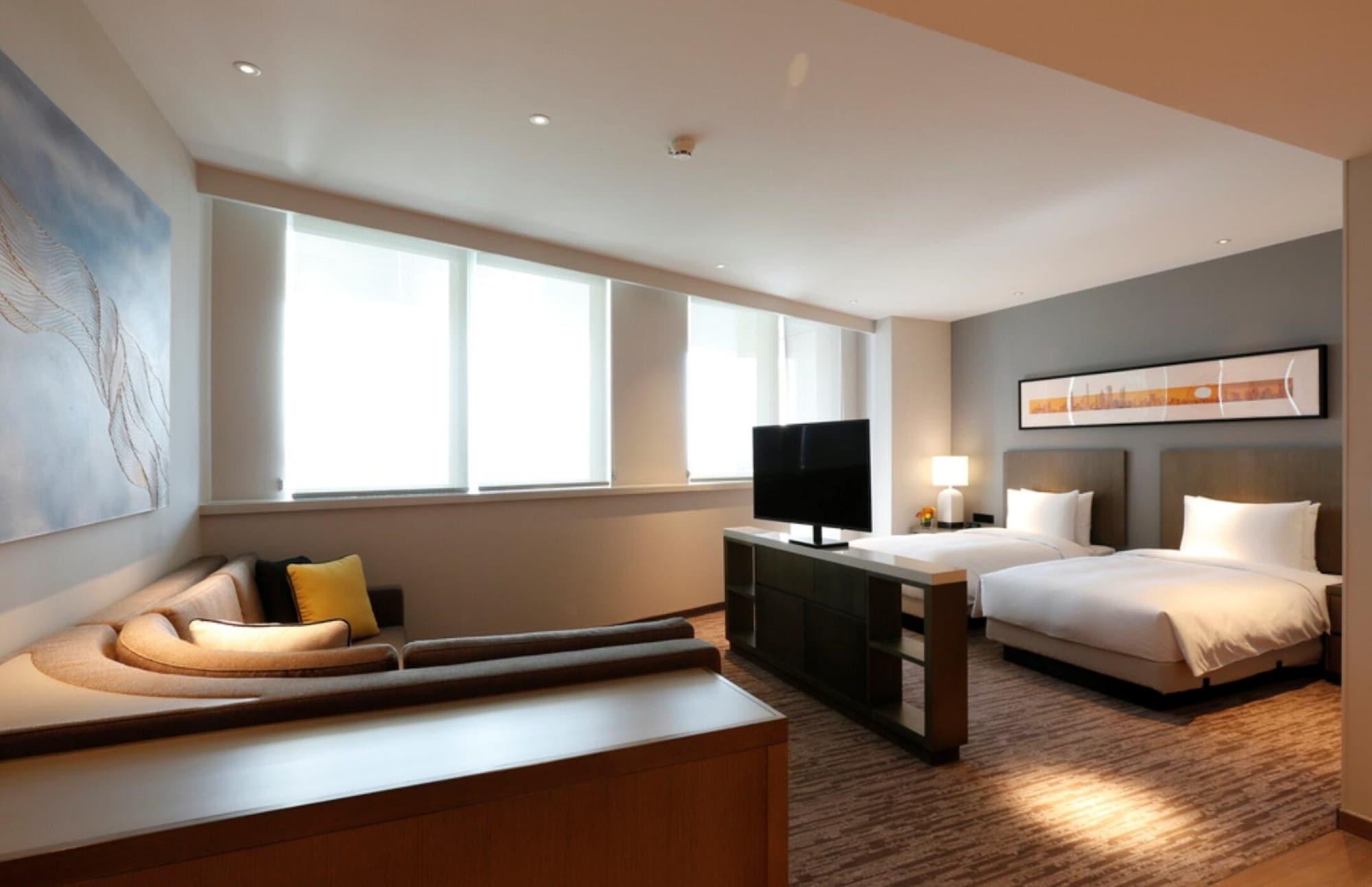 Отель Hyatt House Yinchuan Yuecaicheng Экстерьер фото