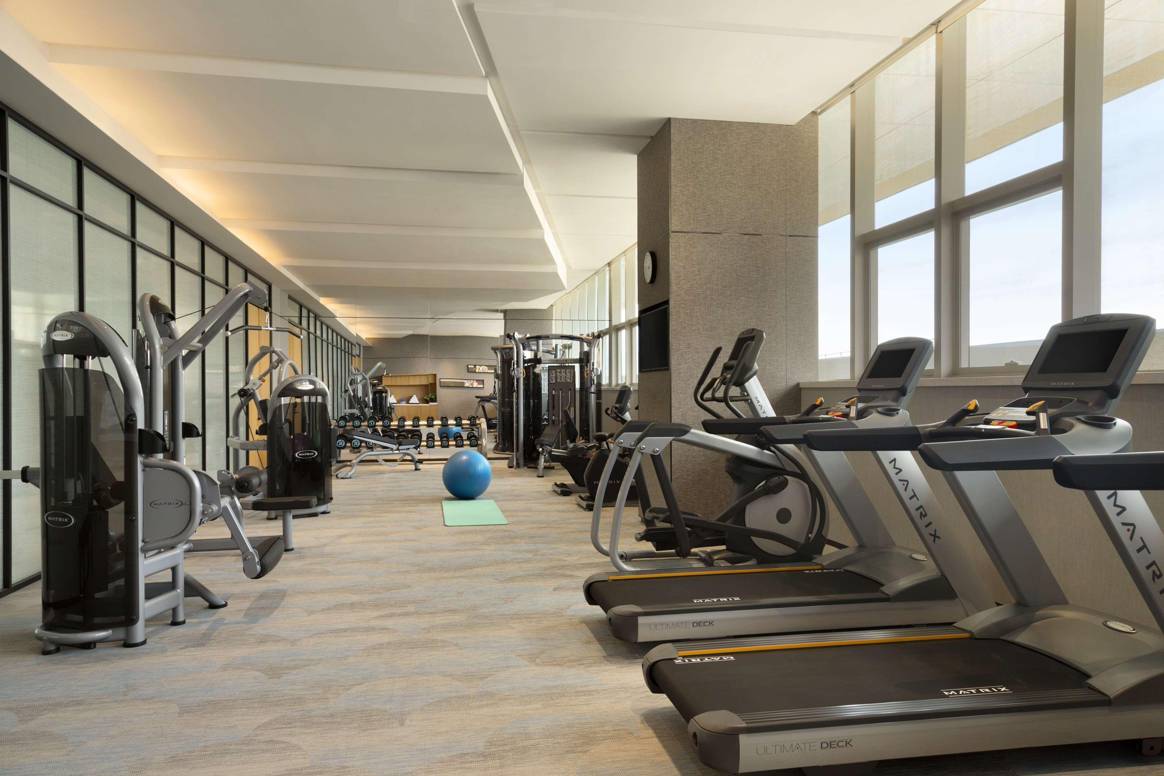 Отель Hyatt House Yinchuan Yuecaicheng Экстерьер фото