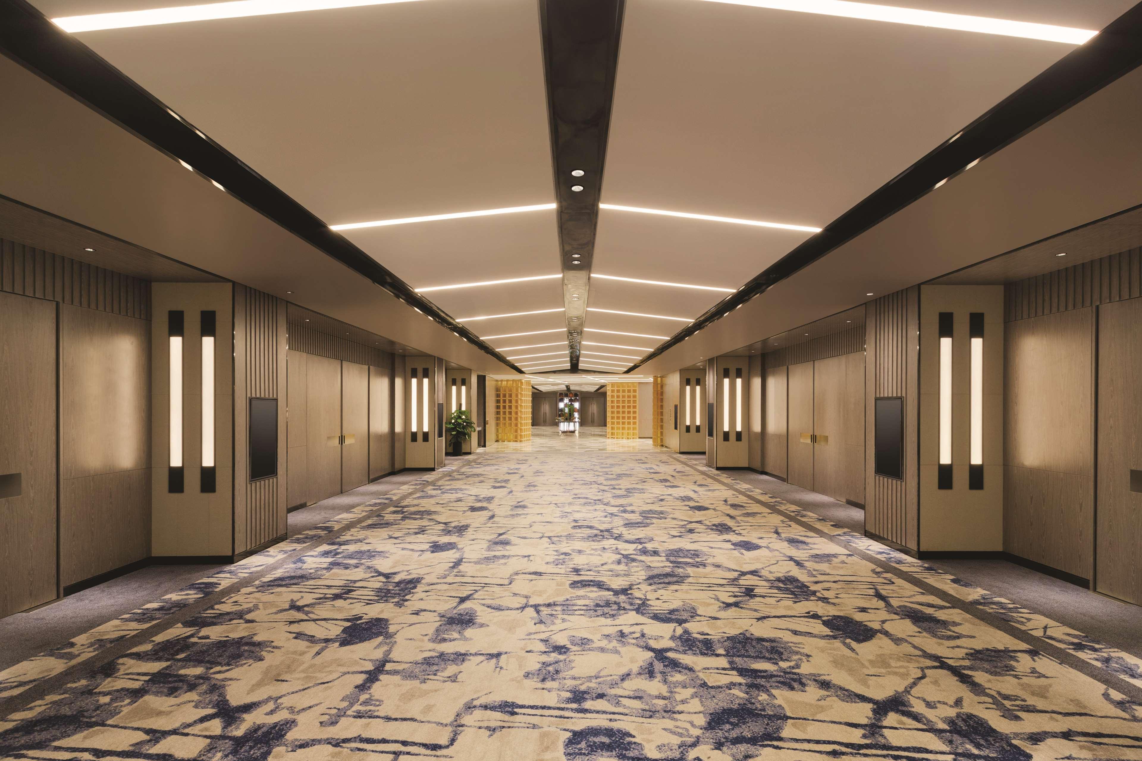 Отель Hyatt House Yinchuan Yuecaicheng Экстерьер фото