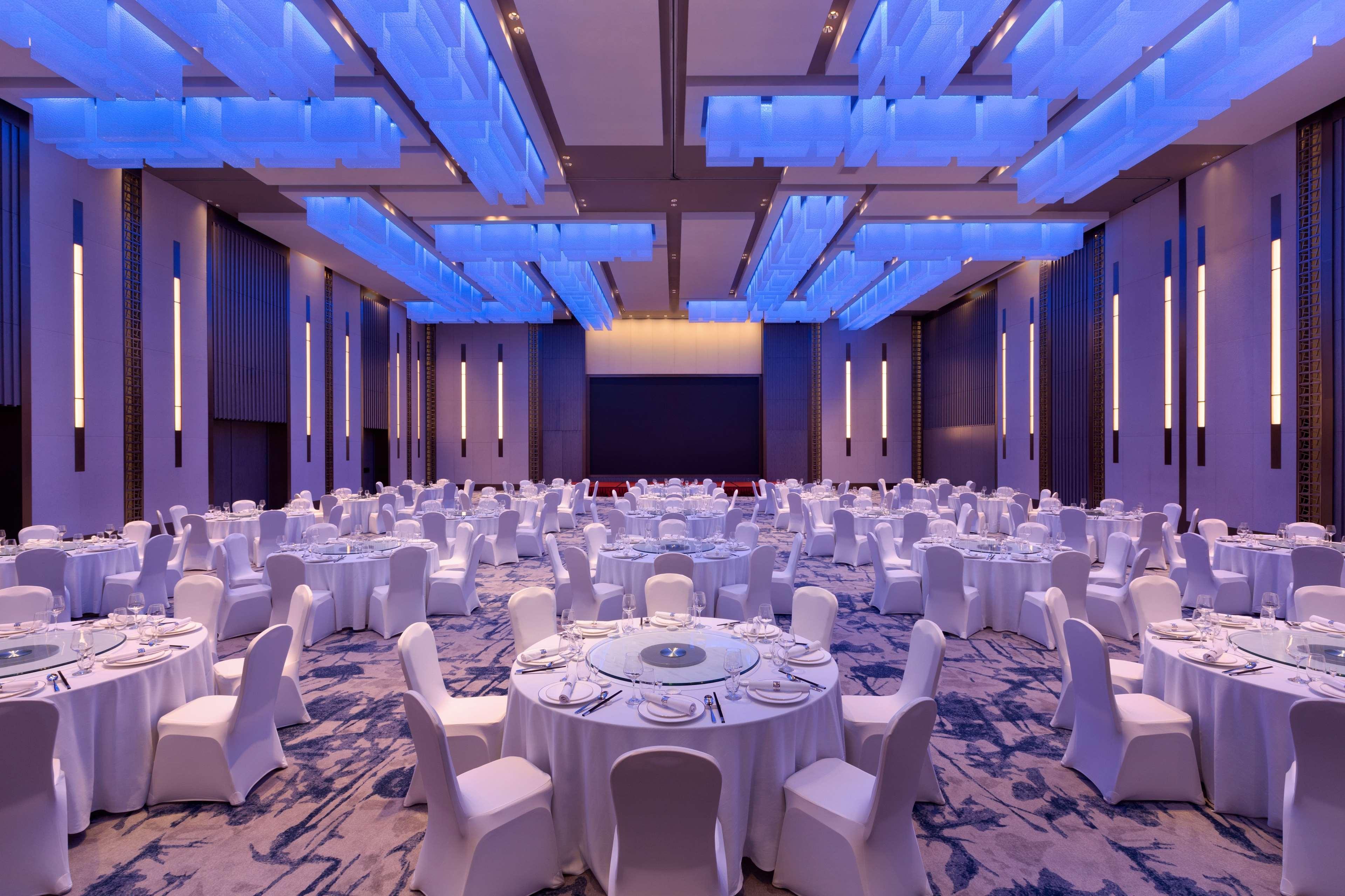 Отель Hyatt House Yinchuan Yuecaicheng Экстерьер фото